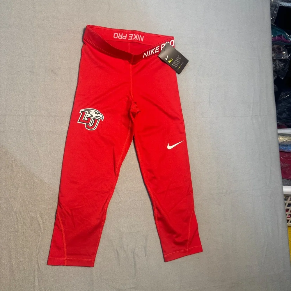Nike Pro Liberty University Flames Red Training Capri Leggings AH7105-657 Small